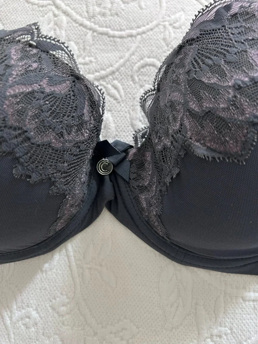 NWOT Chantelle Bra, size 34 DD - Picture 5 of 6